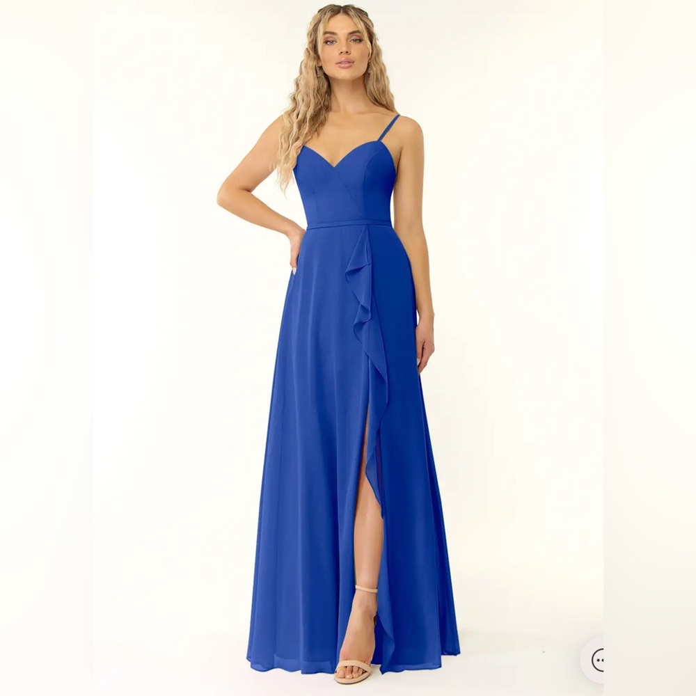 AZAZIE NAEEM
Royal Blue A-Line V-Neck Ruffle Chiffon Dress